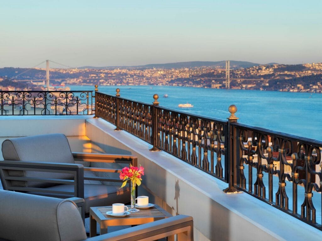 CVK Park Bosphorus Hotel İstanbul Anneler Günü İndirimleri