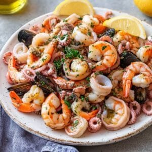 Insalata di Mare Tarifi: İtalyan Deniz Mahsulleri Salatası